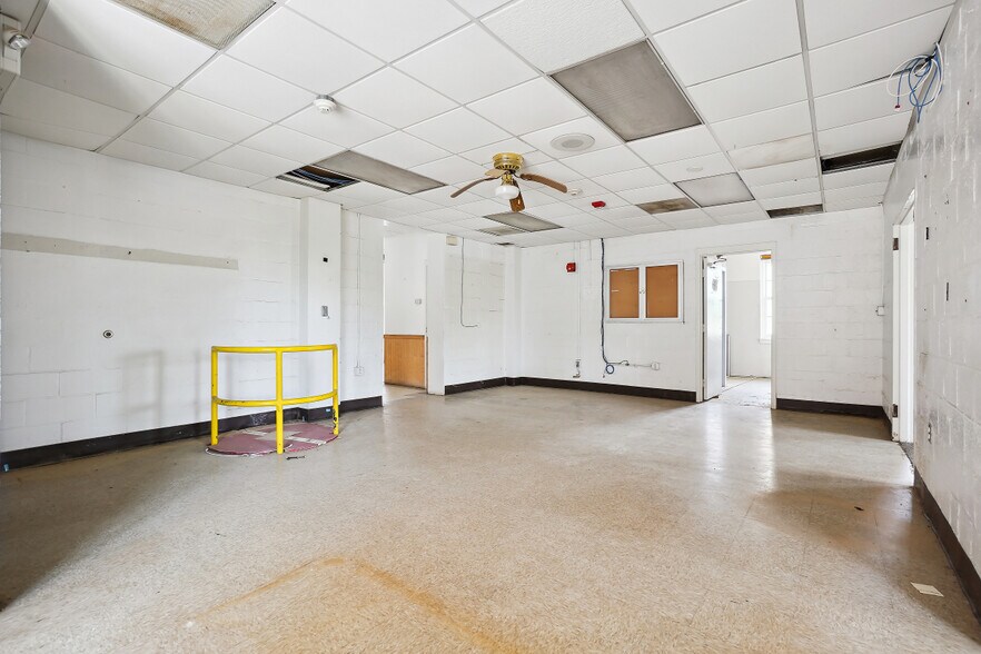 More Photos Of 6801 Cameron Dr NW, Washington Police Fire Station For Sale