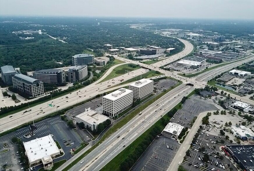 More Photos Of 87 Yorktown Shopping Ctr, Lombard Restaurant For Sale