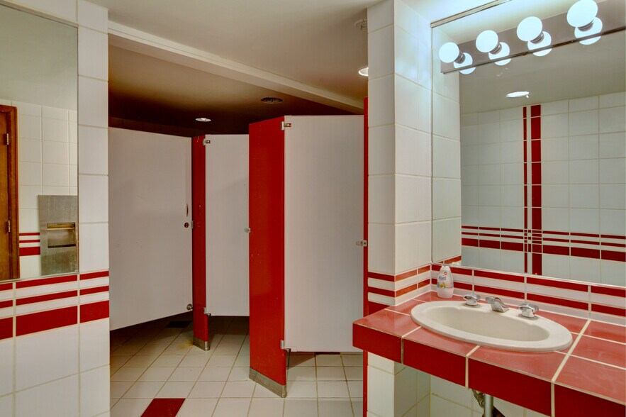 More Photos Of 14770 US Highway 285, Salida Restaurant For Sale