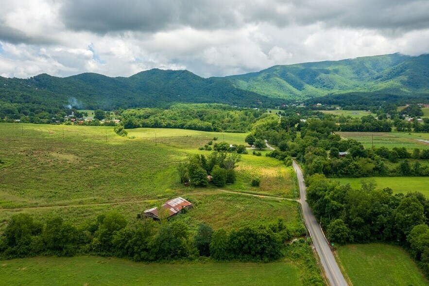 More Photos Of 2570 Herb Ownby Way, Sevierville Land For Sale
