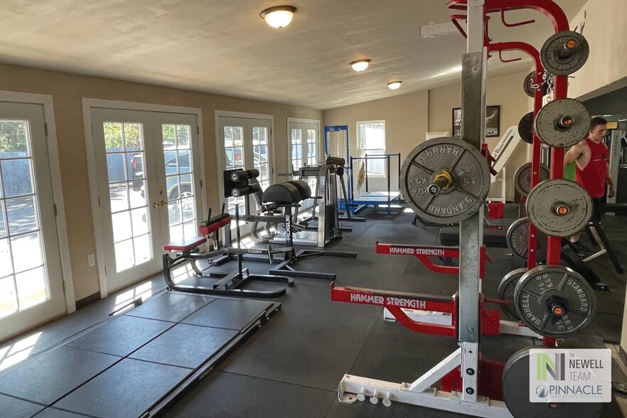 More Photos Of 10210-10230 W 26th Ave, Lakewood Apartments For Sale