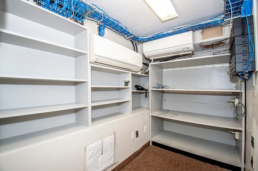 More Photos Of 4 Davis Ct, Brookline Loft Creative Space For Lease