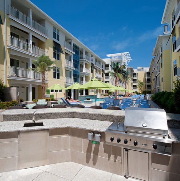 More Photos Of 332 Laskin Rd, Virginia Beach Apartments For Lease