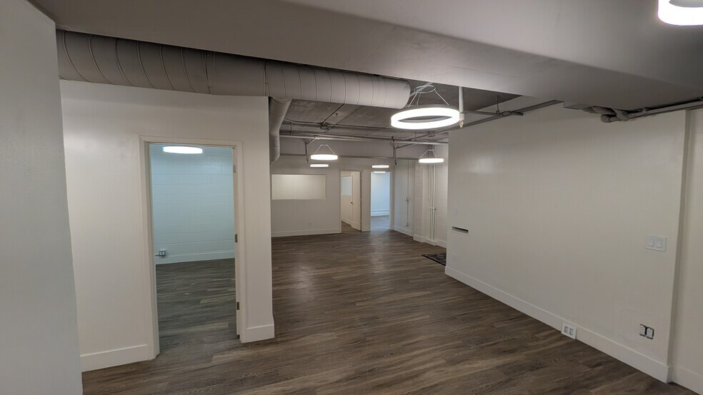 More Photos Of 2990 Mission Blvd, San Diego Office Residential For Lease