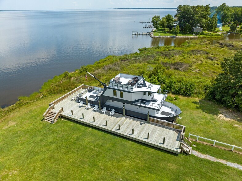 More Photos Of 220 Pungo Shores, Belhaven Lodge Meeting Hall For Sale