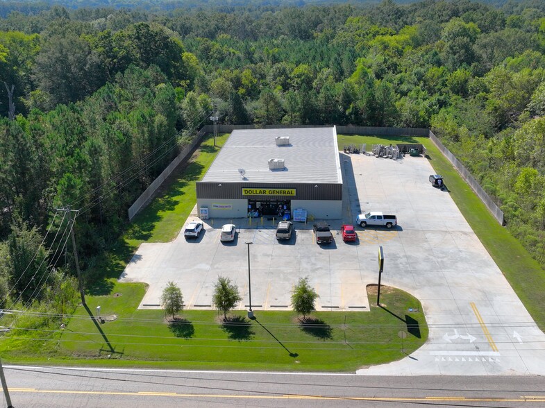 Primary Photo Of 7070 Line st, Shuqualak Convenience Store For Sale