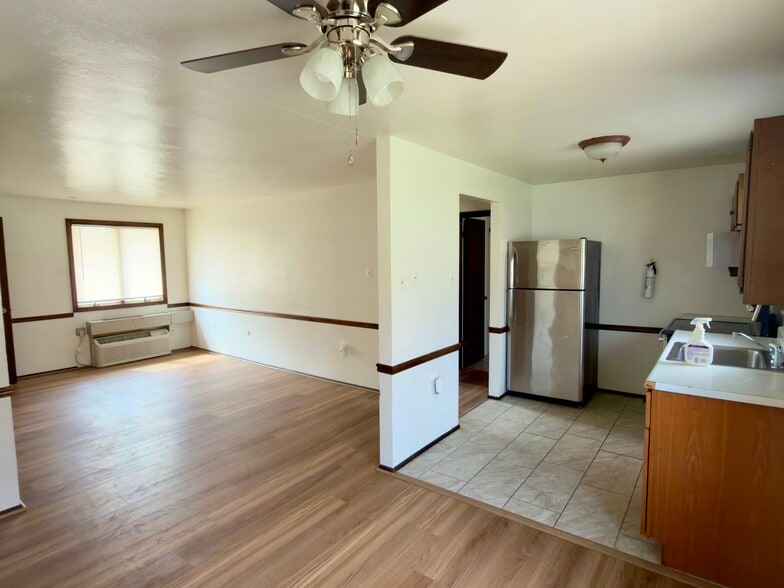 More Photos Of 100 Carothers Dr, Turtle Creek Apartments For Sale