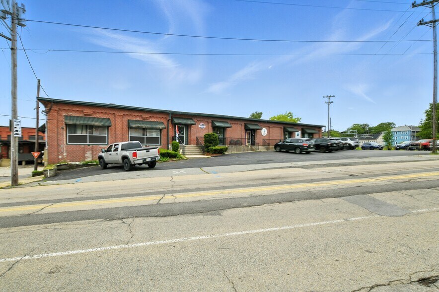 More Photos Of 100 Central St, Southbridge General Retail For Lease