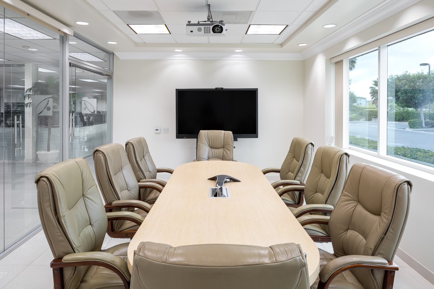 More Photos Of 15 Whatney, Irvine Research And Development For Lease