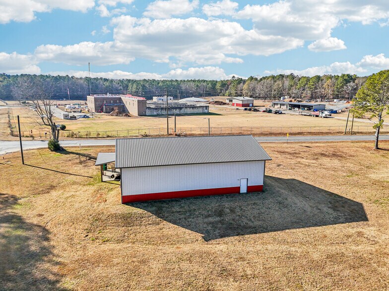 More Photos Of 510 Lillys Bridge Rd, Mount Gilead Flex For Sale