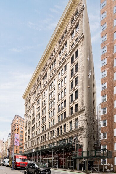 More Photos Of 826 Broadway, New York Office For Lease