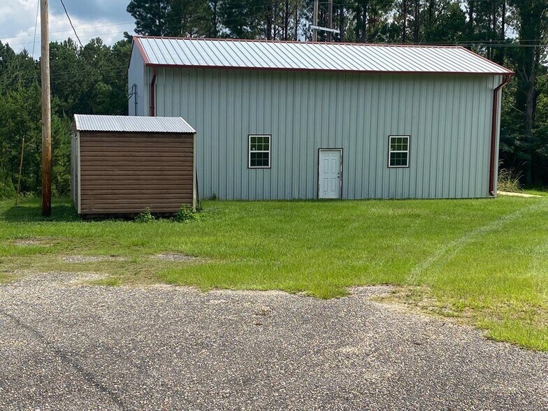 More Photos Of 27070 County Road 21, Red Level Bar For Sale