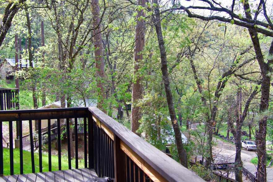 More Photos Of 6979A CA-140 Hwy, Midpines Hotel For Sale
