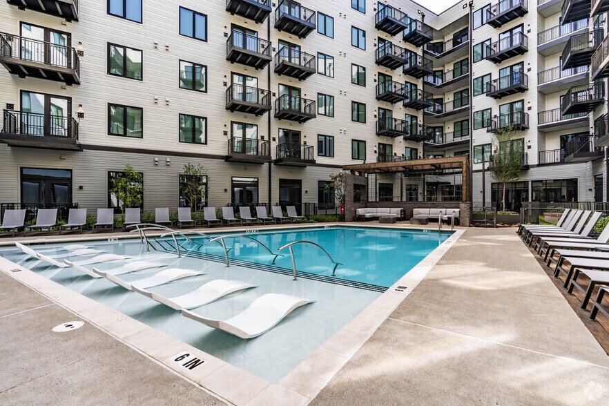 More Photos Of 445 Benton Ave, Nashville Apartments For Lease