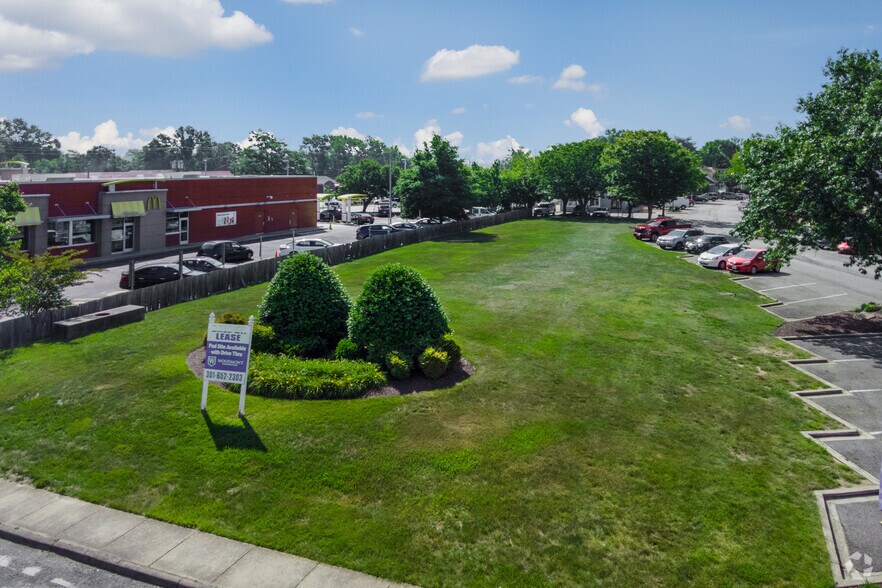 More Photos Of 8737 Richmond Hwy, Alexandria Land For Lease