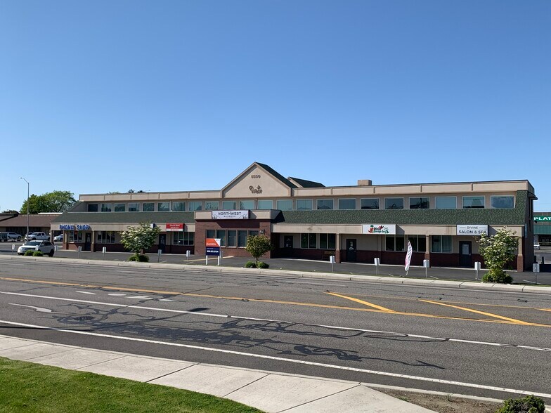 More Photos Of 8390 W Gage Blvd, Kennewick Office For Lease