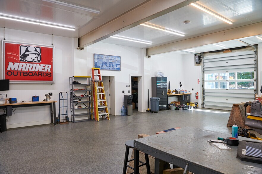 More Photos Of 1881 Pilot Knob Rd, Kattskill Bay Marina For Sale