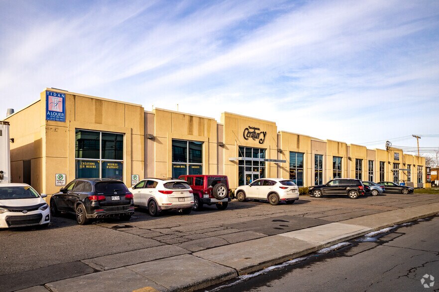 More Photos Of 8270-8310 Ch Devonshire, Mt Royal Unknown For Lease