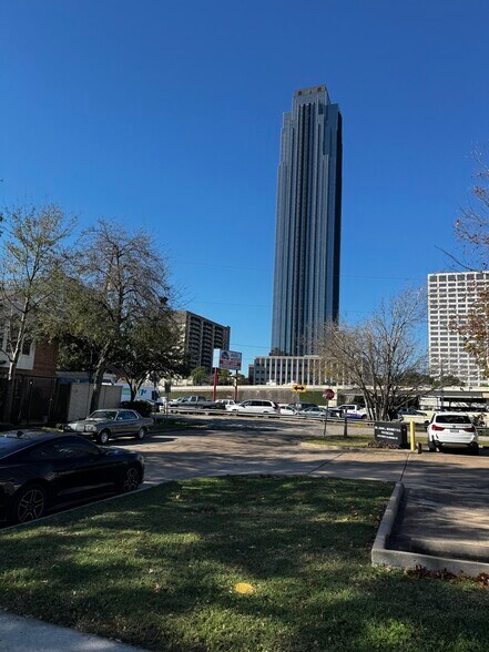 More Photos Of 4738 W. Alabama, Houston Loft Creative Space For Sale