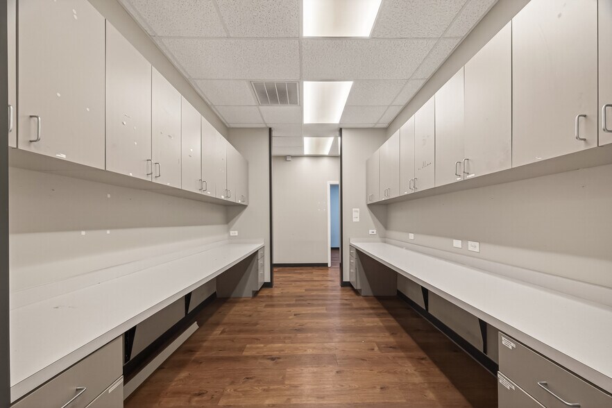 More Photos Of 2223 Dorrington St, Houston Medical For Lease