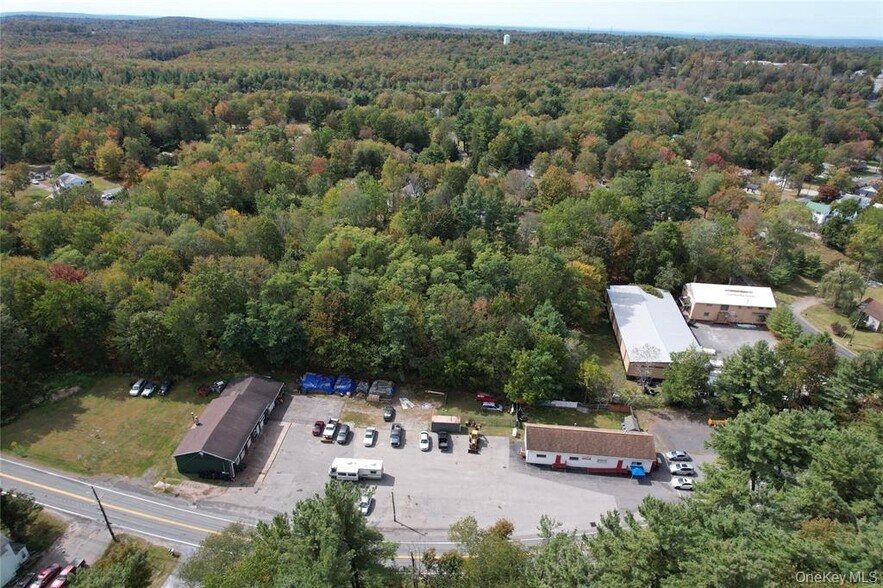 More Photos Of 36 Cold Spring Rd, Monticello Industrial For Sale