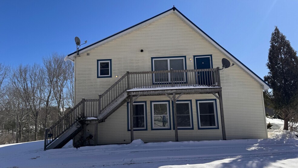 More Photos Of 292 South St, Blue Hill Office For Sale