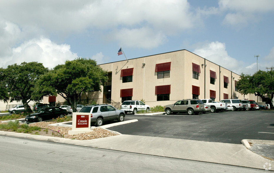 Primary Photo Of 9501 Console Dr, San Antonio Office For Sale