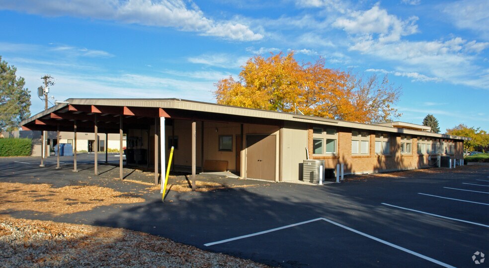 More Photos Of 222 E Elm St, Caldwell Medical For Lease