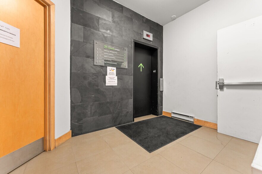 More Photos Of 21 Camden St, Toronto Office For Sale