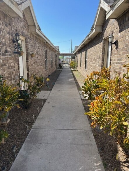 More Photos Of 4607 N Cypress St, Pharr Apartments For Sale