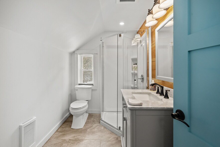 More Photos Of 661-667 NY-28, Kingston General Retail For Sale