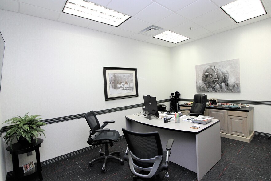 More Photos Of 1101 Woods St, Gainesville Warehouse For Sale