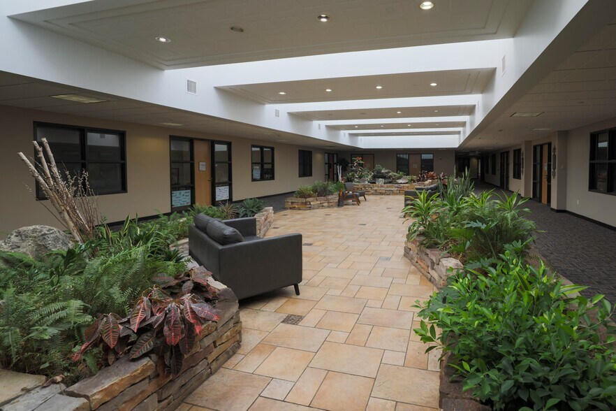 More Photos Of 9220 Bass Lake Rd, New Hope Medical For Lease