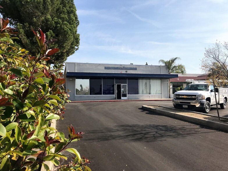 3615 Mount Vernon Ave  