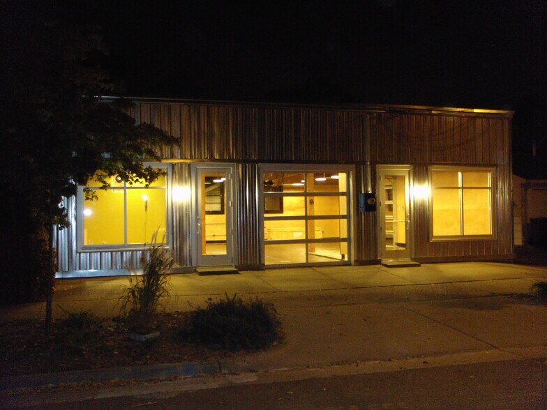 More Photos Of 716 W 34th St, Minneapolis Storefront Retail Office For Lease