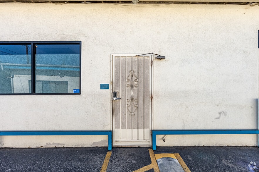 More Photos Of 1530 S Myrtle Ave, Monrovia Freestanding For Sale