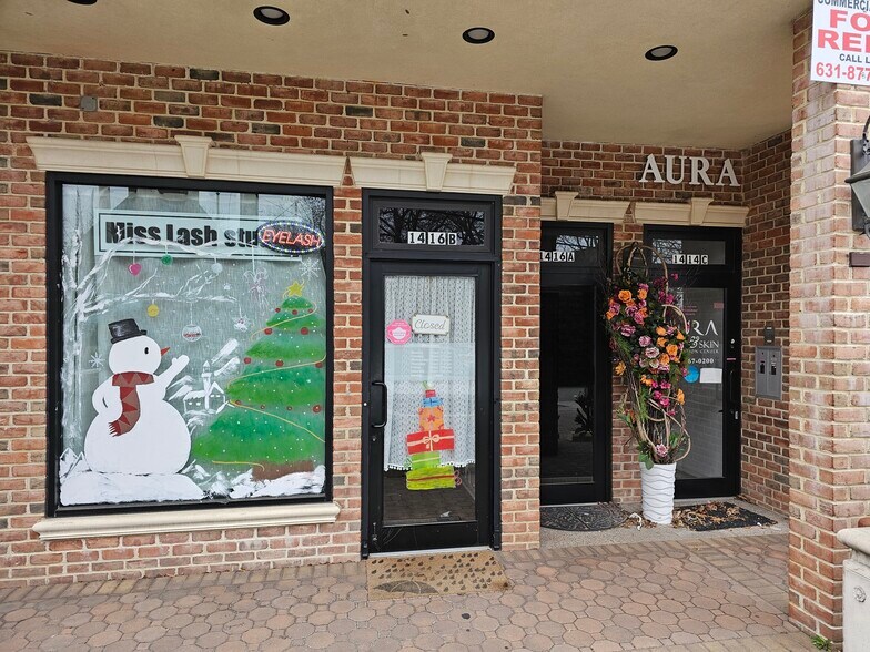 Primary Photo Of 1416A Clintonville St, Whitestone General Retail For Sale