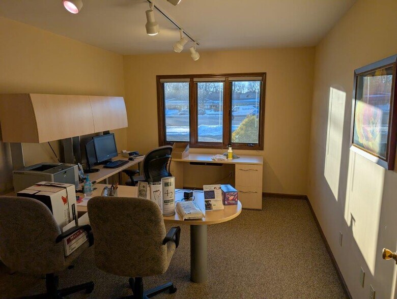 More Photos Of 5217 Lovers Ln, Portage Office For Sale