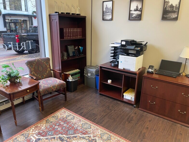 More Photos Of 107 W Michigan Ave, Kalamazoo Office For Lease