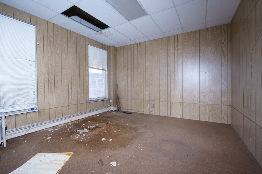 More Photos Of 271-277 State St, Schenectady Apartments For Sale
