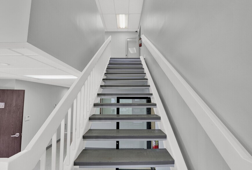 More Photos Of 16812 Red Hill Ave, Irvine Manufacturing For Sale