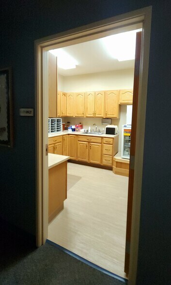 More Photos Of 7376 Business Center Dr, Avon Office For Sale