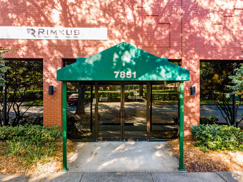 More Photos Of 4502 Woodland Corporate Blvd, Tampa Unknown For Lease