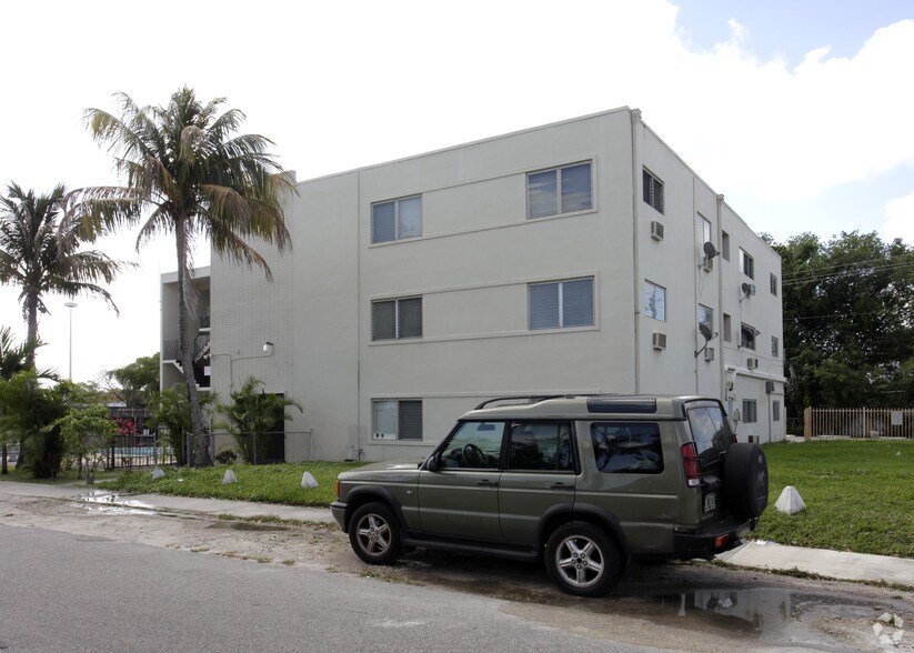 More Photos Of 1400 NE 111th St, Miami Apartments For Sale