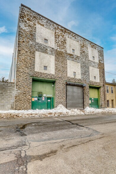 More Photos Of 5416 Lena St, Philadelphia Warehouse For Sale