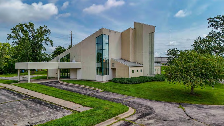 More Photos Of 640 Blairs Ferry Rd NE, Cedar Rapids Religious Facility For Sale