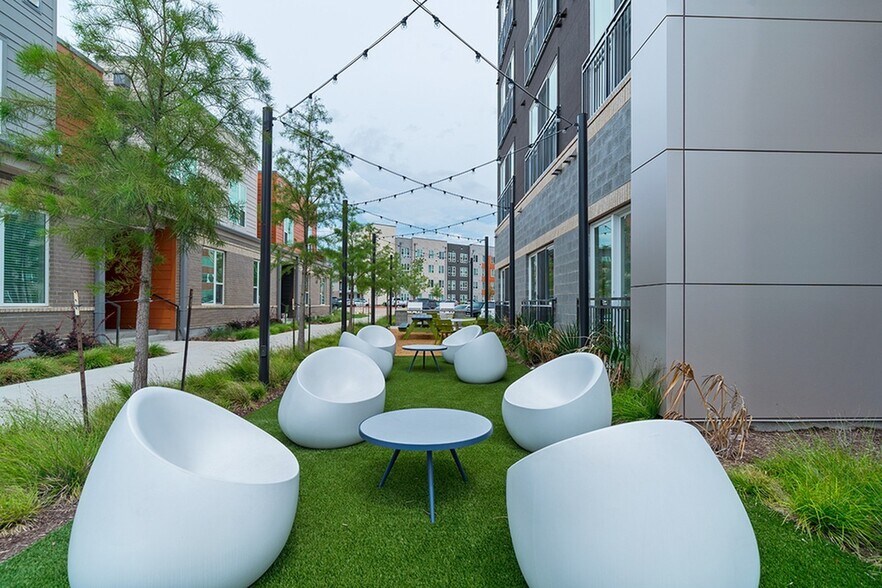 More Photos Of 3000 Northside Blvd, Richardson Multifamily For Sale