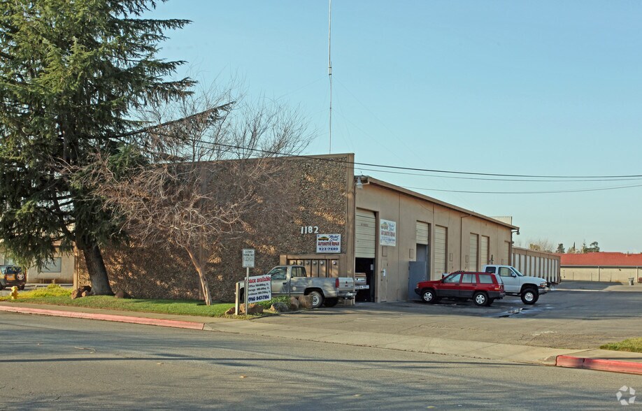 More Photos Of 1182-1200 Market St, Yuba City Warehouse For Lease