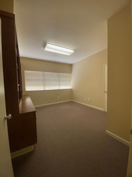 More Photos Of 333-335 Southfield Rd, Shreveport Freestanding For Lease