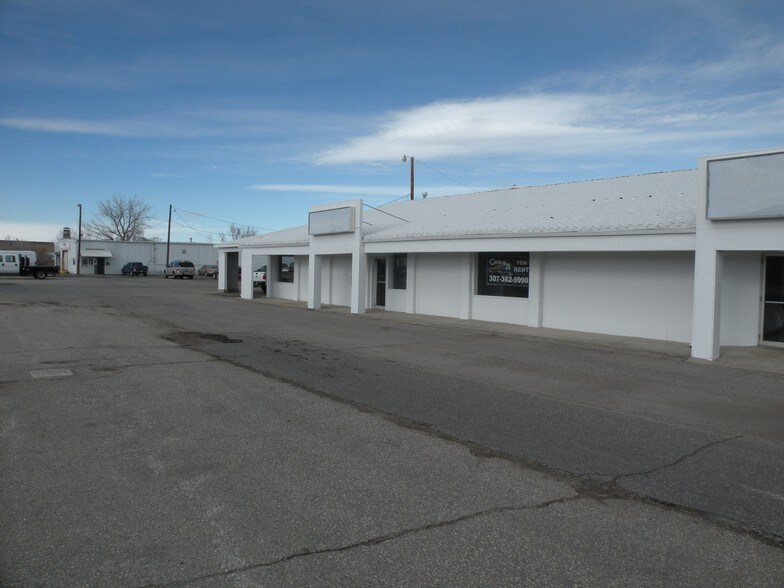 More Photos Of 1720 Main St, Lander Warehouse For Lease